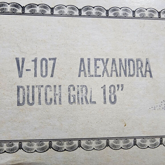 Vintage Dolls By Pauline Alexandra Dutch Girl V-107 - In original box‎ - Picture 3 of 5